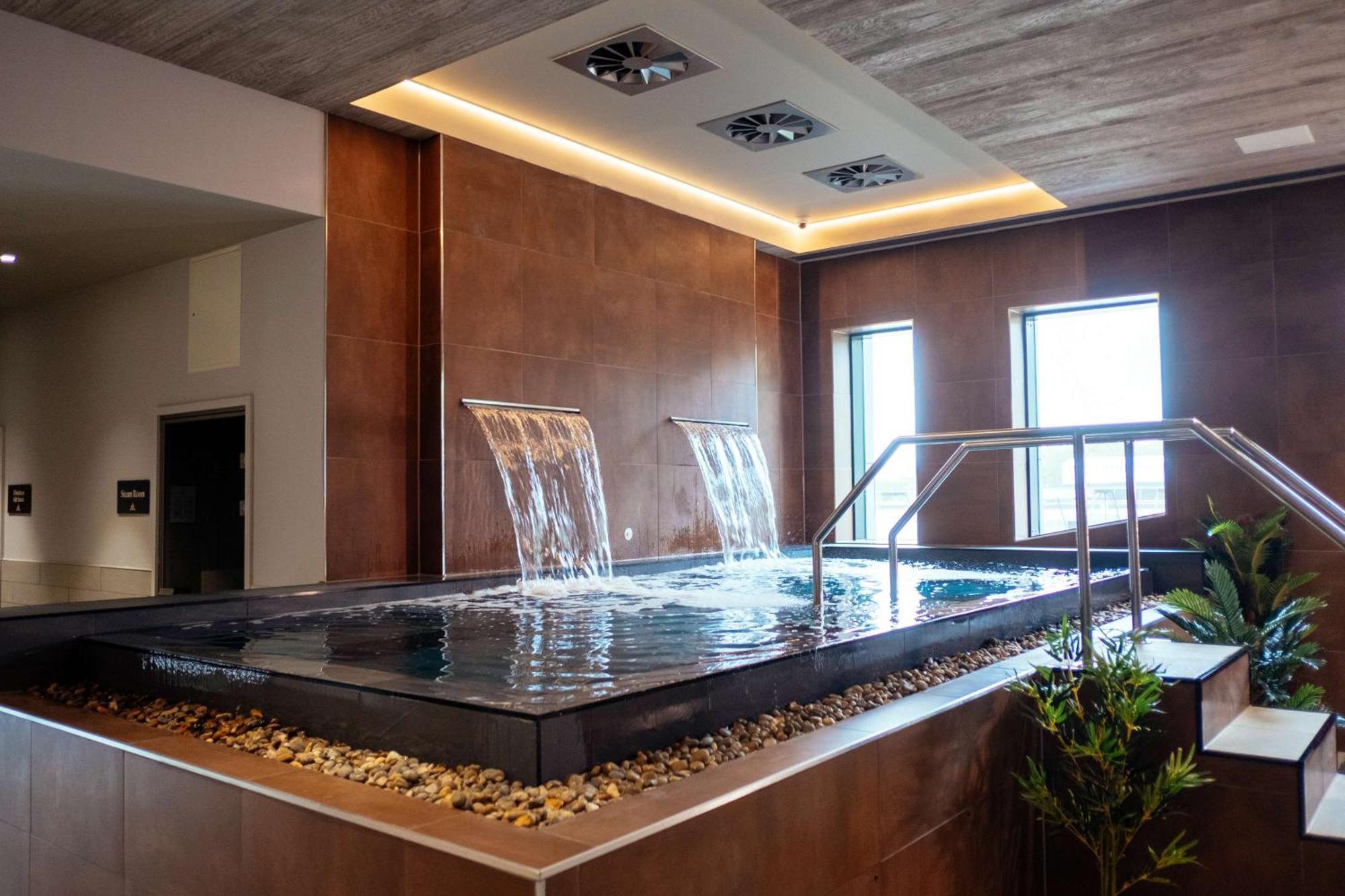 Ixora Hotel & Spa Конви Экстерьер фото